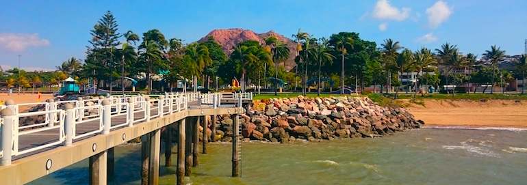 Swim at the strand - free activities in Townsville